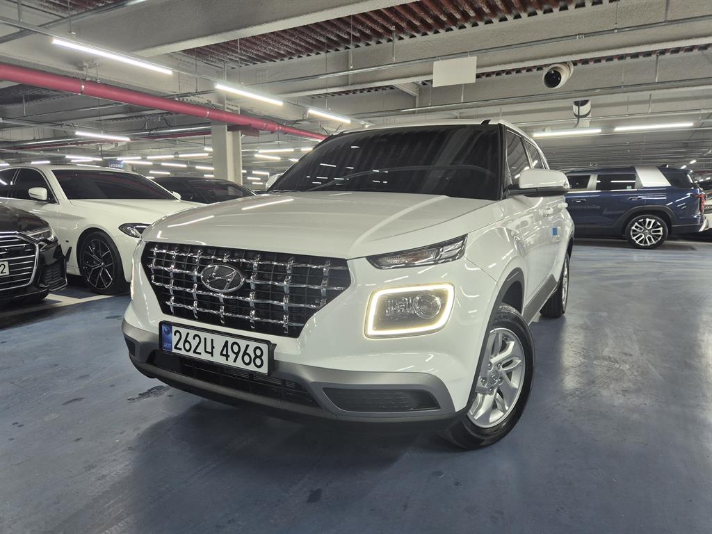 HYUNDAI Venue 2026 Blanco - Importación desde Corea - HF Imports Iquique - Foto 1
