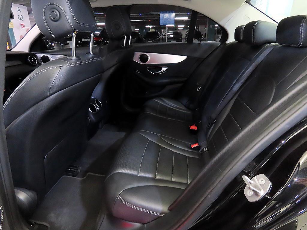 Mercedes Benz C Class - Vista 7