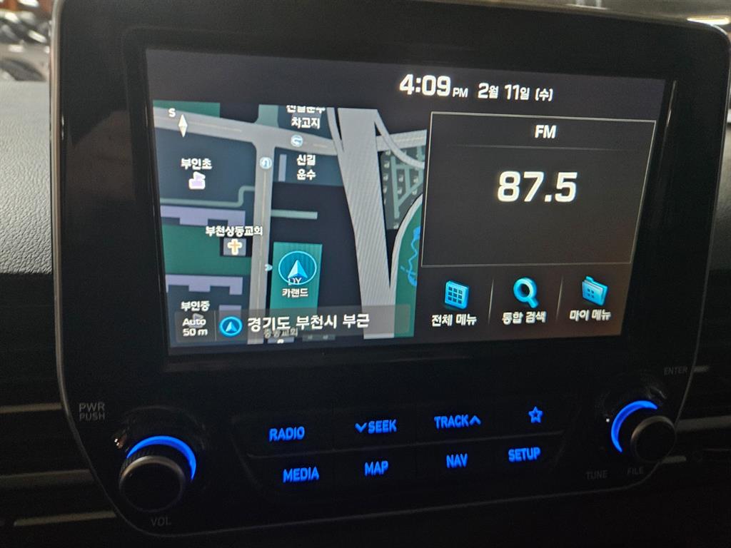 HYUNDAI Starex - Vista 10