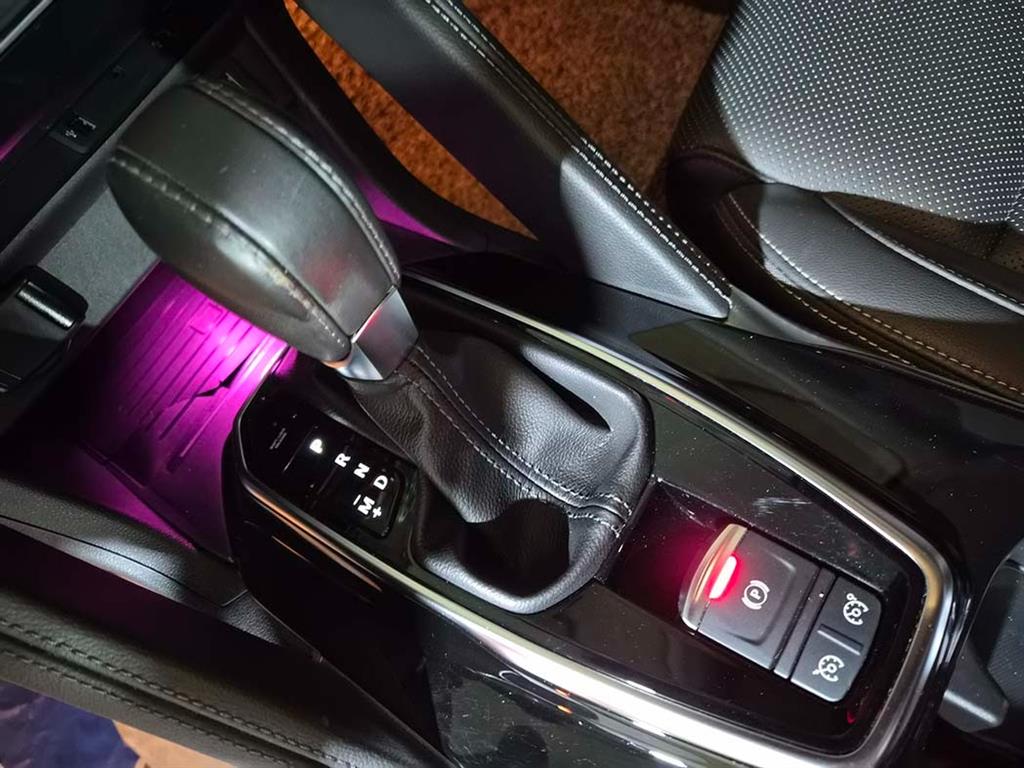 SAMSUNG QM6 - Vista 11