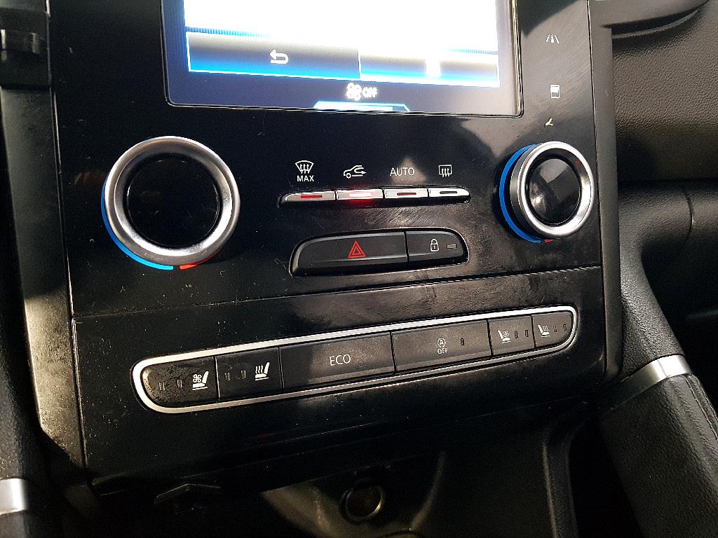 SAMSUNG QM6 - Vista 12