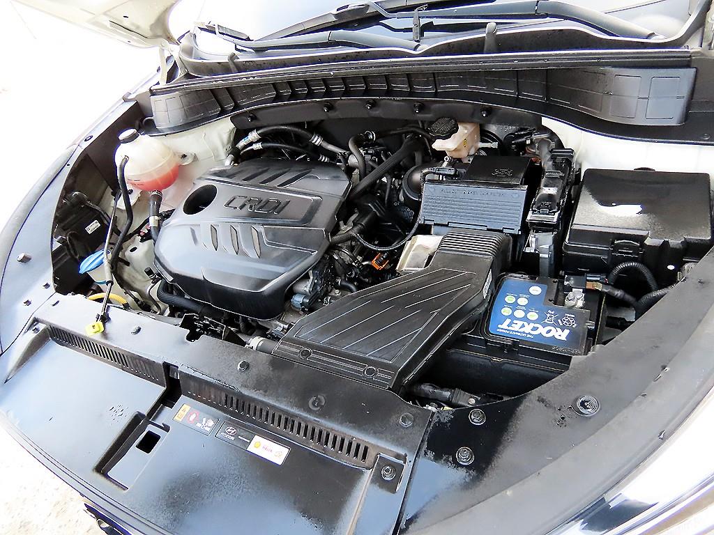 HYUNDAI Tucson 2019 Blanco - Importación desde Corea - HF Imports Iquique - Foto 17