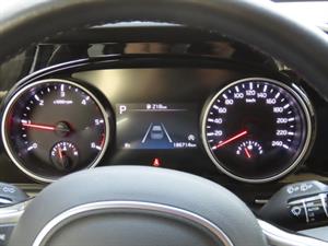 KIA Carnival - Vista 10