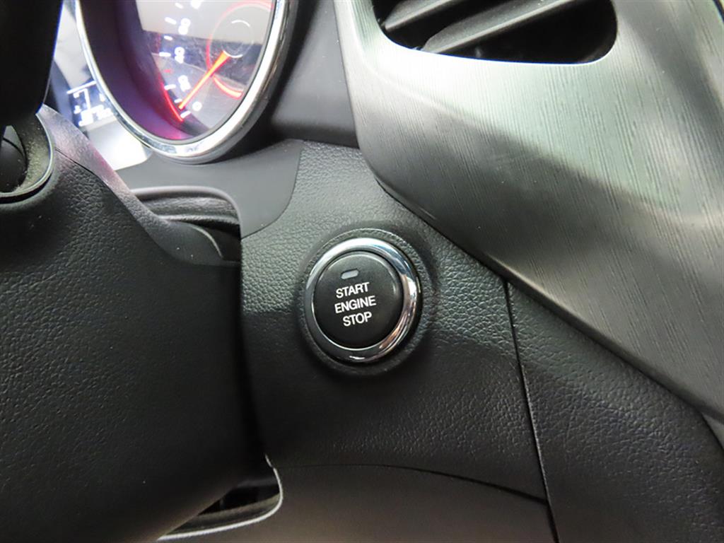 Ssangyong Tivoli - Vista 10