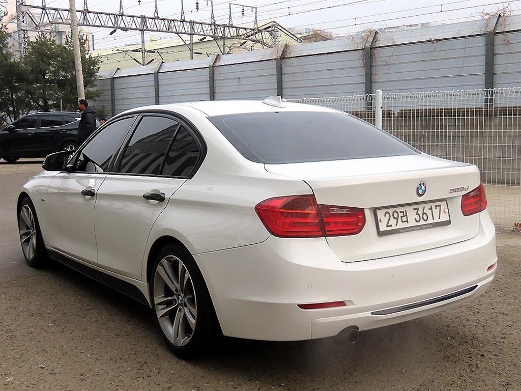 BMW 3 series - Vista 3