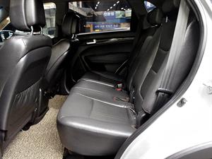 KIA Sorento - Vista 11