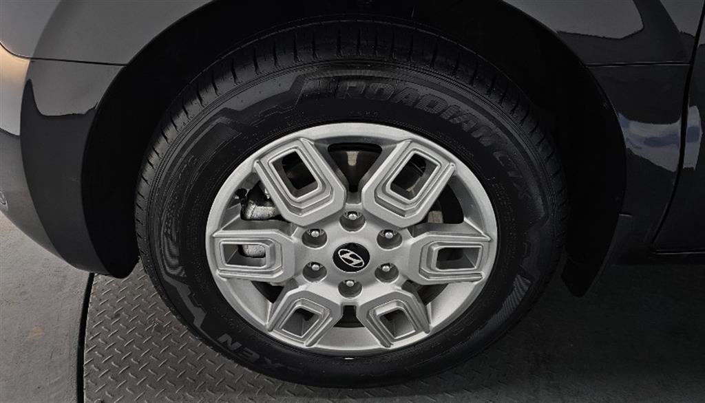 HYUNDAI Staria - Vista 5