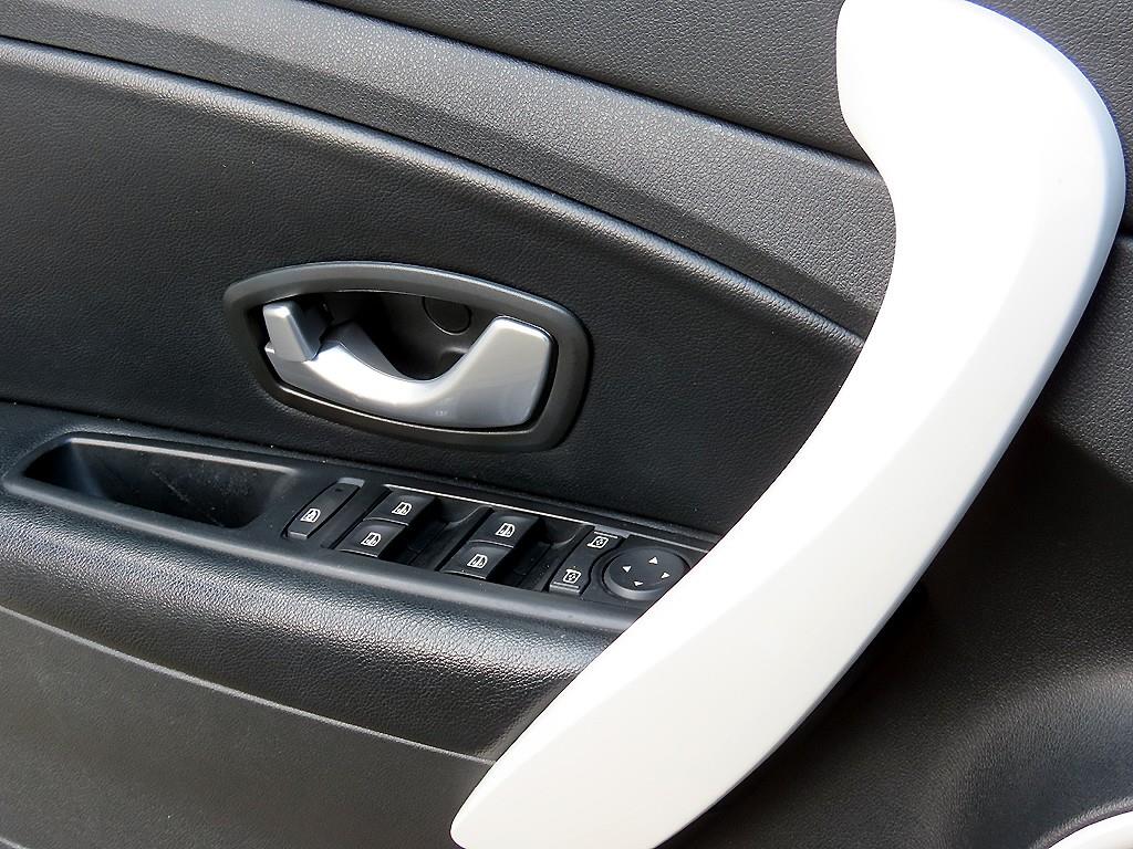 SAMSUNG SM3 - Vista 11