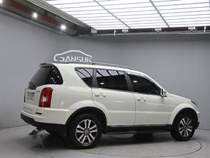 Ssangyong Rexton - Vista 8