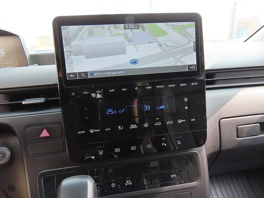 HYUNDAI Staria - Vista 12