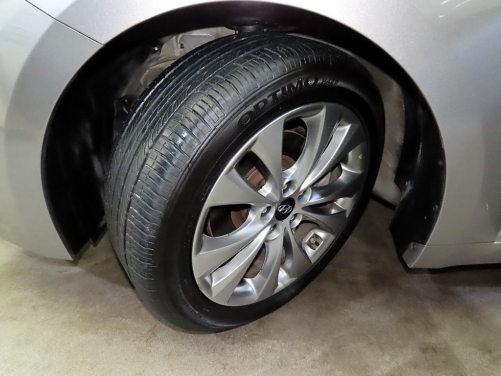 HYUNDAI Grandeur 2011 Gris - Importación desde Corea - HF Imports Iquique - Foto 18