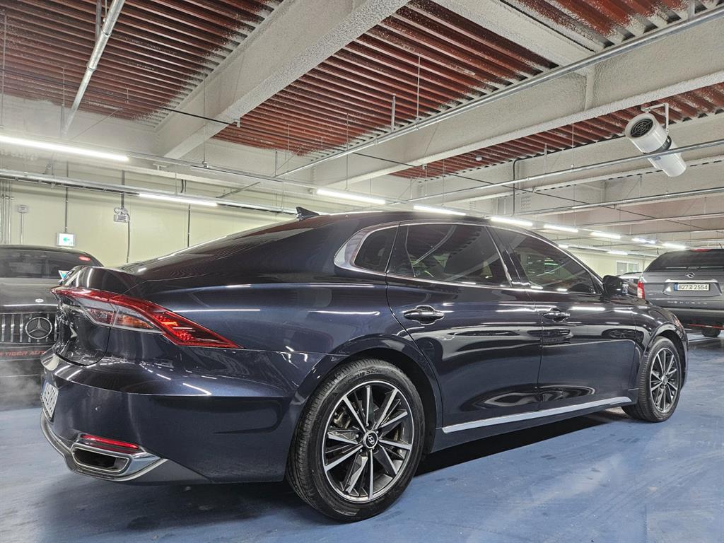 HYUNDAI Grandeur - Vista 4