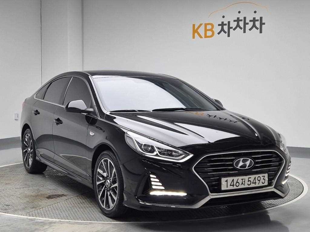 HYUNDAI Sonata - Vista 4