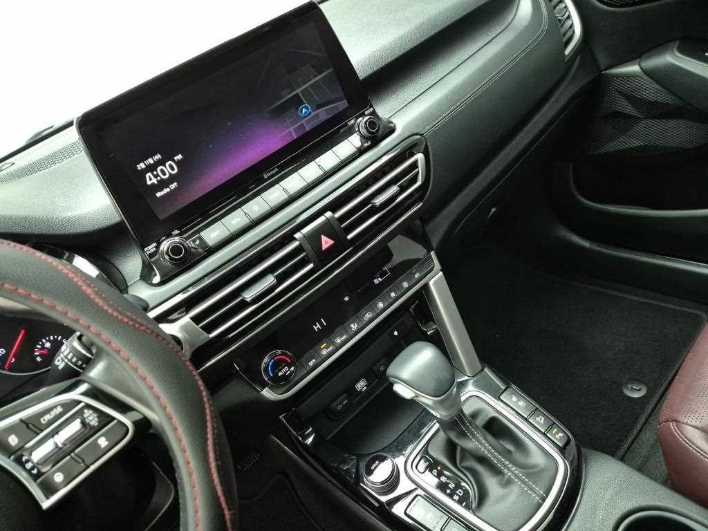 KIA Seltos - Vista 10