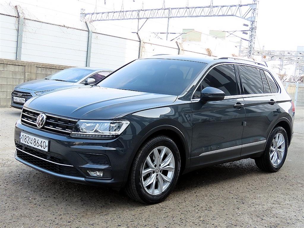 Volkswagen Tiguan - Vista 2