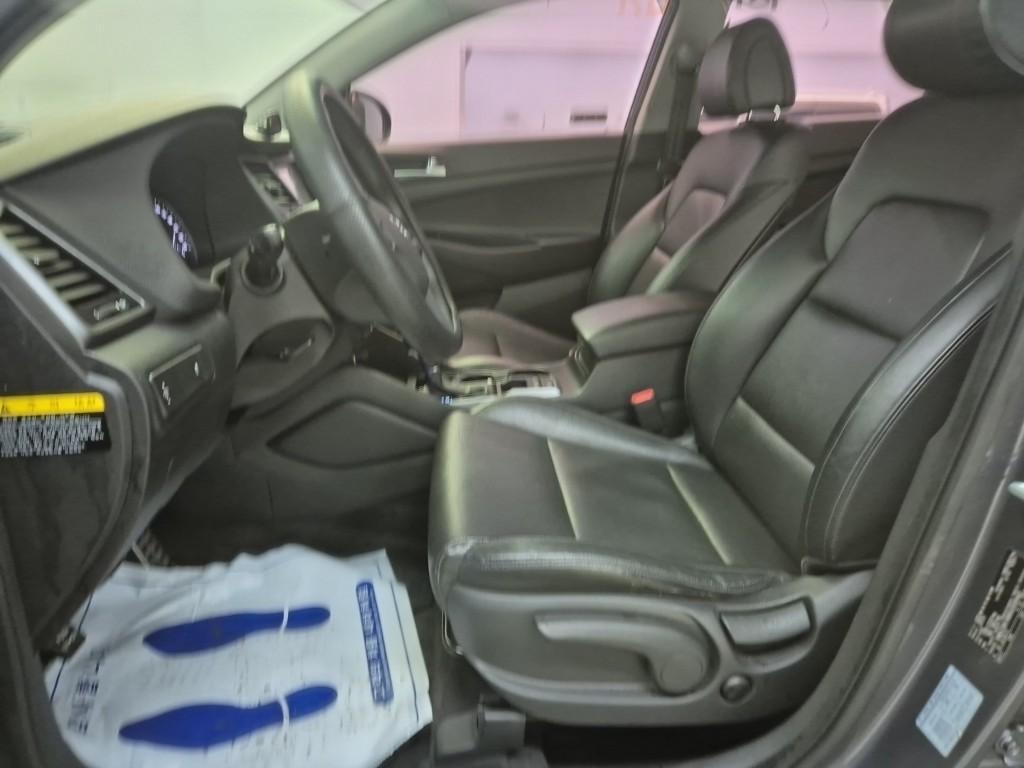 HYUNDAI Tucson - Vista 11