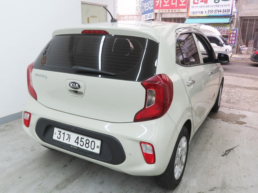 KIA Morning - Vista 3