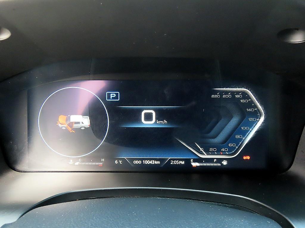 Ssangyong Rexton - Vista 9