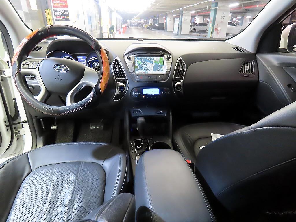 HYUNDAI Tucson - Vista 10