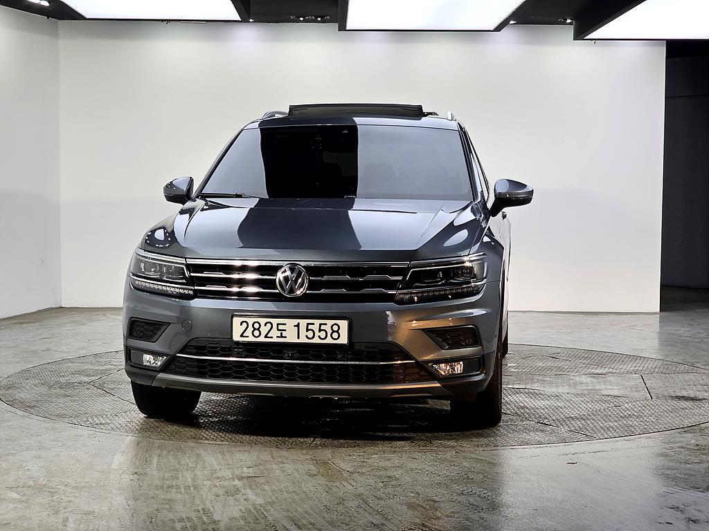 Volkswagen Tiguan - Vista 2