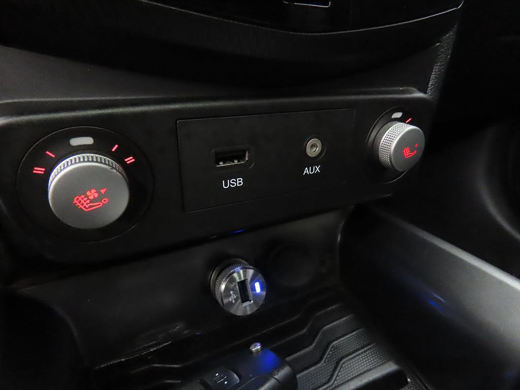 Ssangyong Tivoli 2016 Blanco - Importación desde Corea - HF Imports Iquique - Foto 13