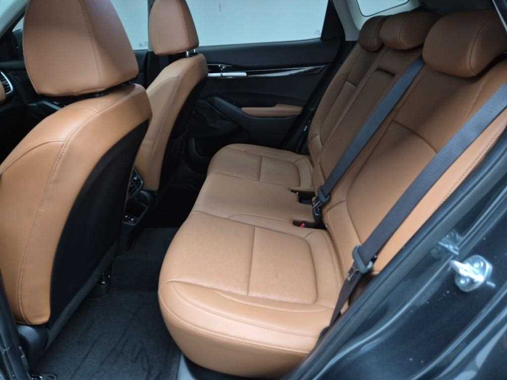 KIA Seltos - Vista 12