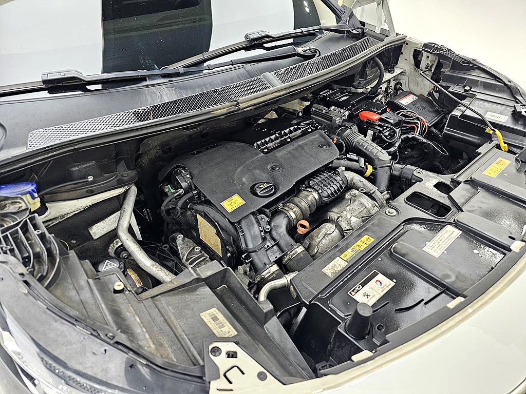 Peugeot 3008 - Vista 6