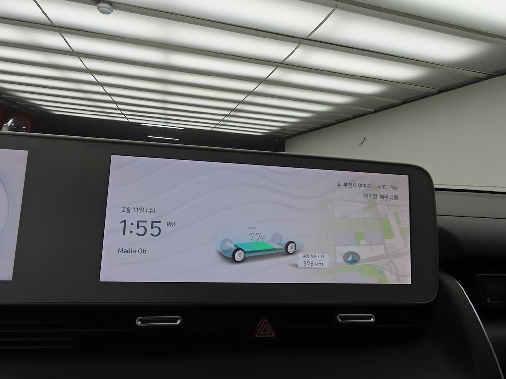 HYUNDAI Ioniq 5 - Vista 9