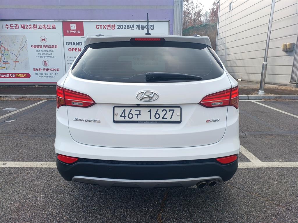 HYUNDAI Santa Fe - Vista 6