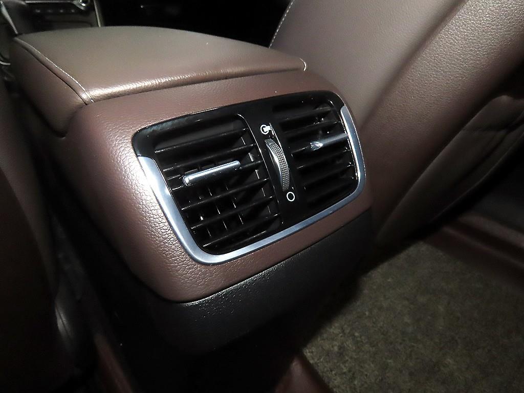 HYUNDAI Grandeur 2017 Negro - Importación desde Corea - HF Imports Iquique - Foto 18