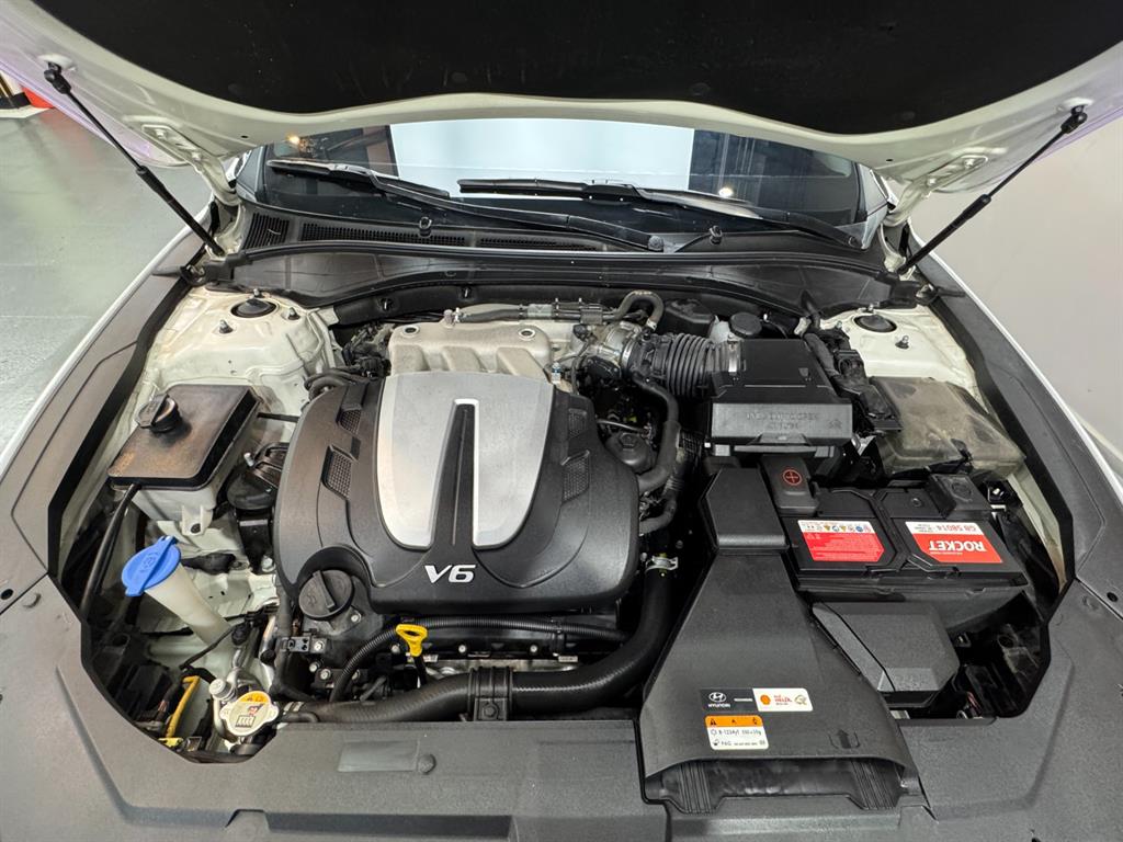 HYUNDAI Grandeur 2020 Blanco - Importación desde Corea - HF Imports Iquique - Foto 17