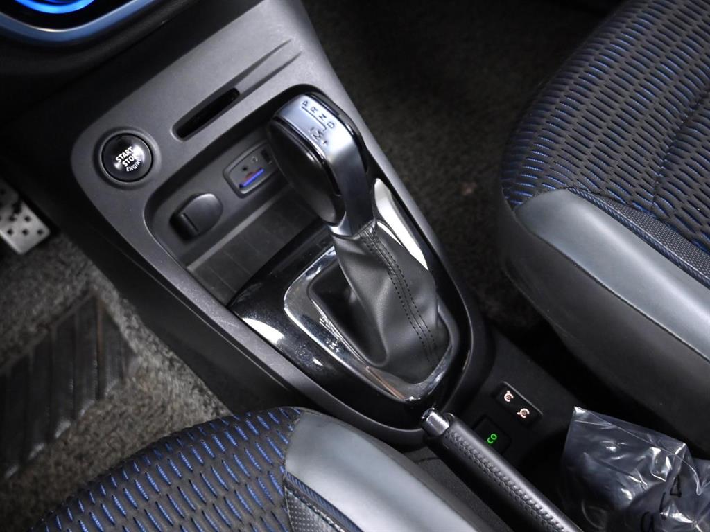 SAMSUNG QM3 2017 Blanco - Importación desde Corea - HF Imports Iquique - Foto 16