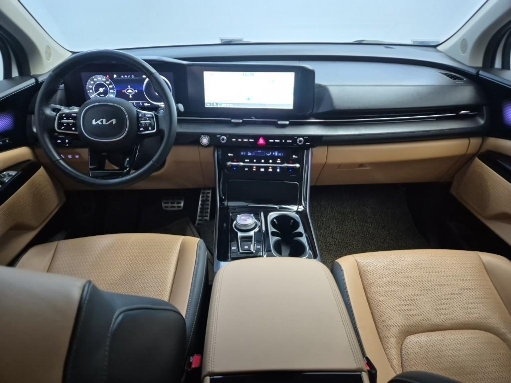 KIA Carnival - Vista 7