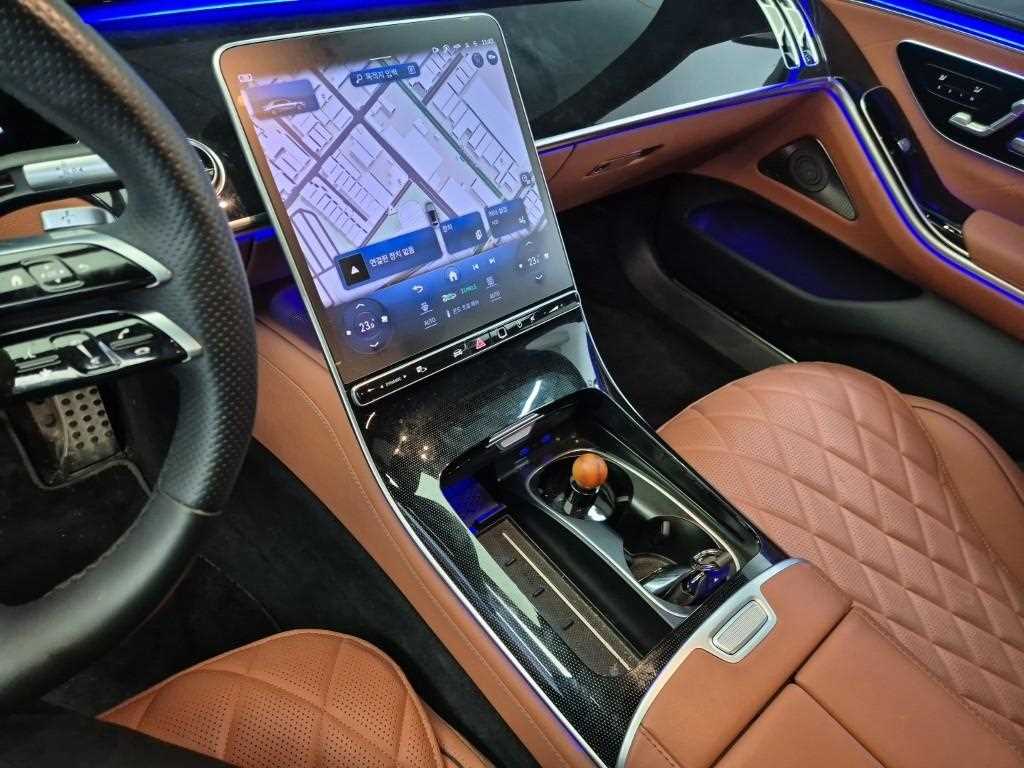 Mercedes Benz S Class - Vista 10