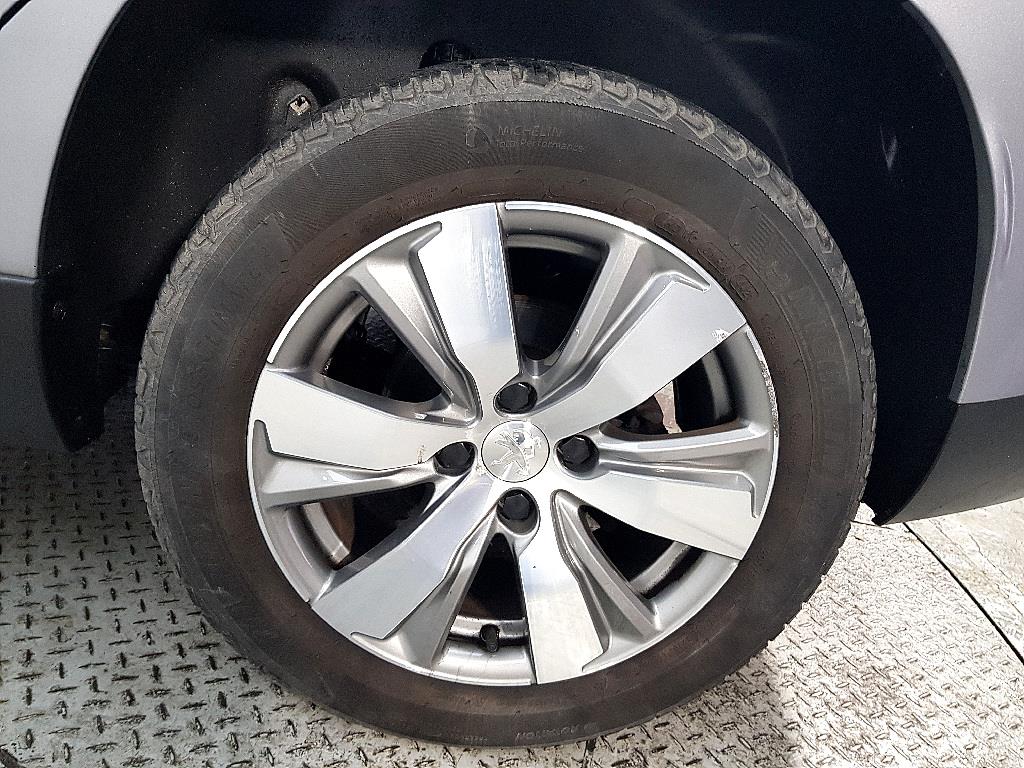 Peugeot 2008 2016 Gris - Importación desde Corea - HF Imports Iquique - Foto 20