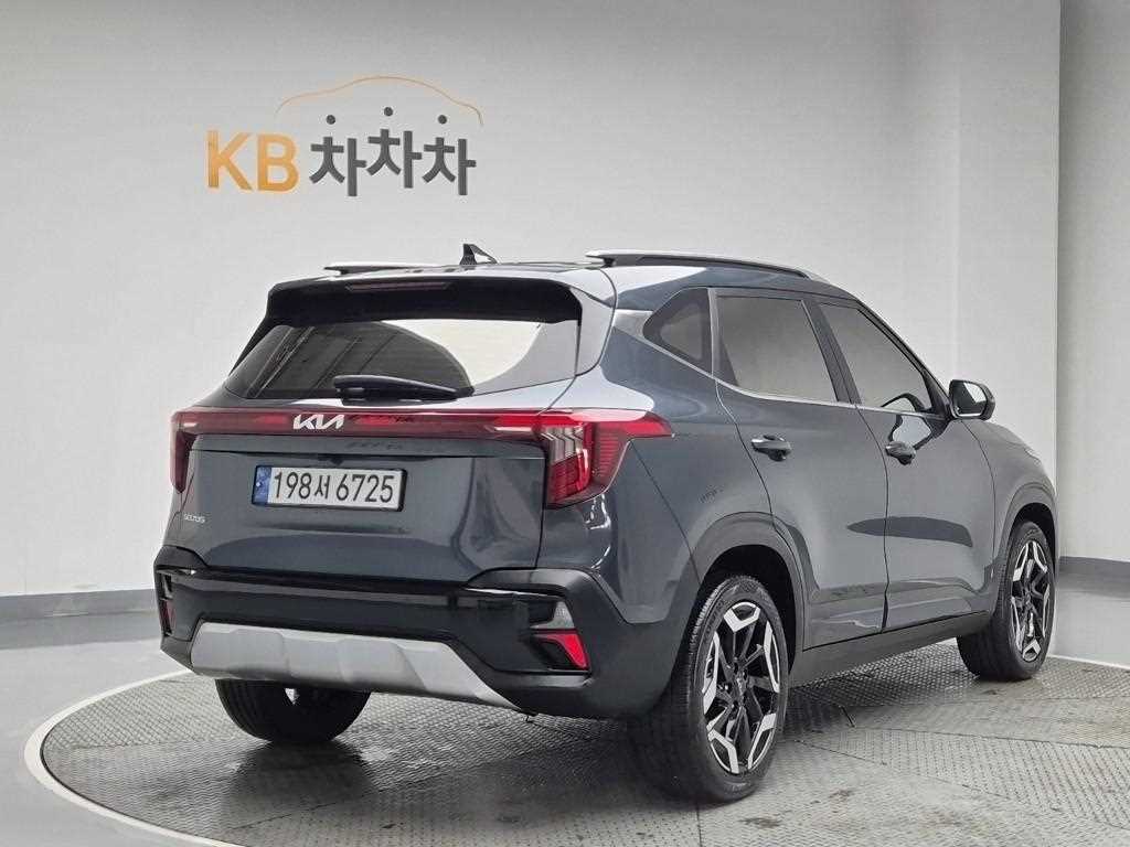 KIA Seltos - Vista 3