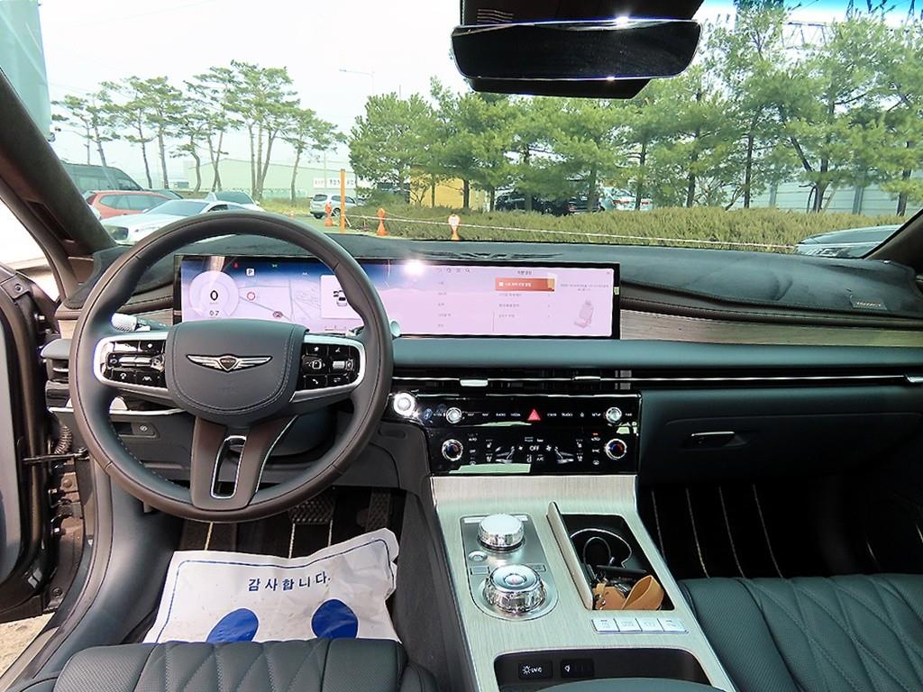 Genesis G80 - Vista 7