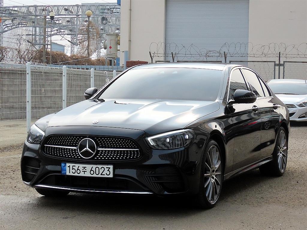 Mercedes Benz E class - Vista 2