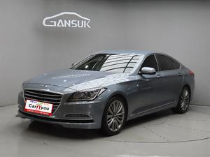 HYUNDAI Genesis - Vista 4