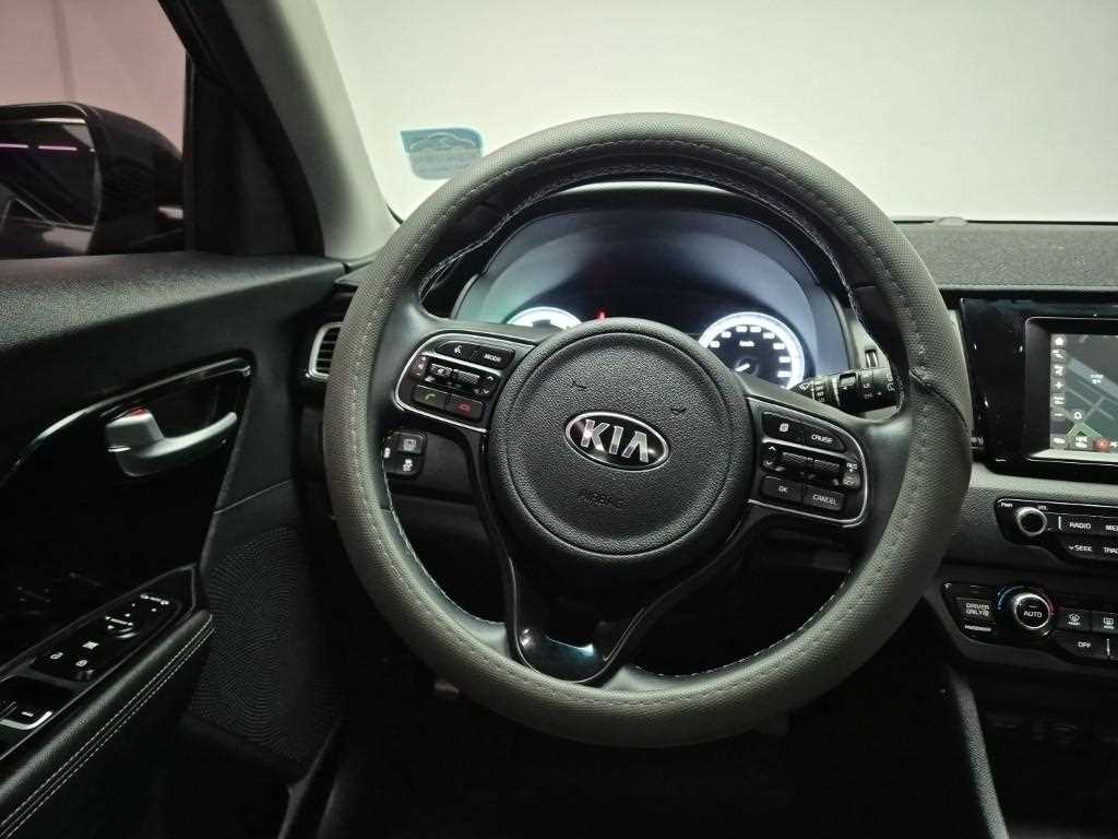 KIA Niro - Vista 9