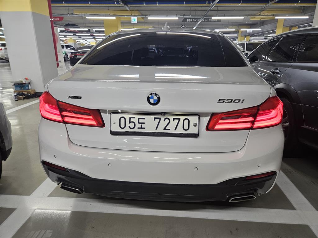 BMW 5 Series - Vista 3