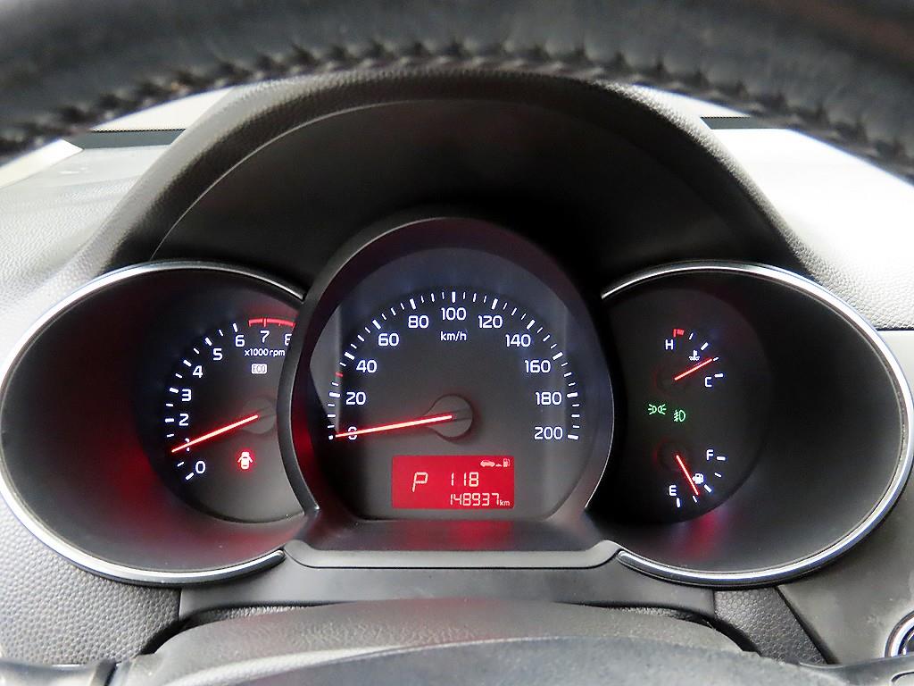 KIA Morning - Vista 8