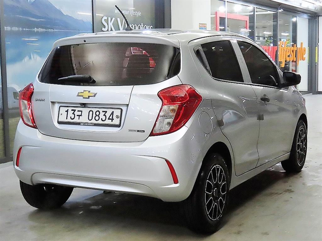 Chevrolet Spark - Vista 4
