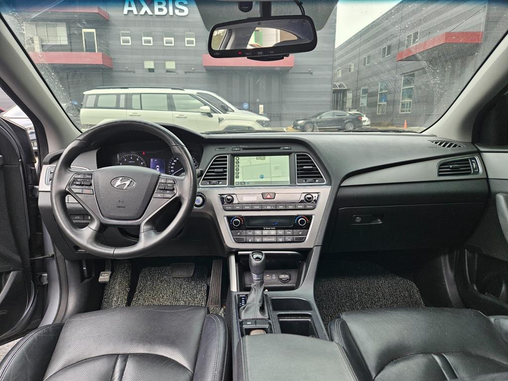 HYUNDAI Sonata - Vista 6