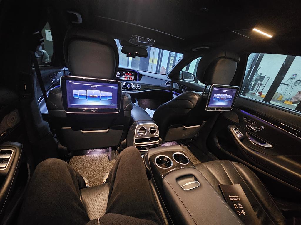 Mercedes Benz S Class - Vista 4