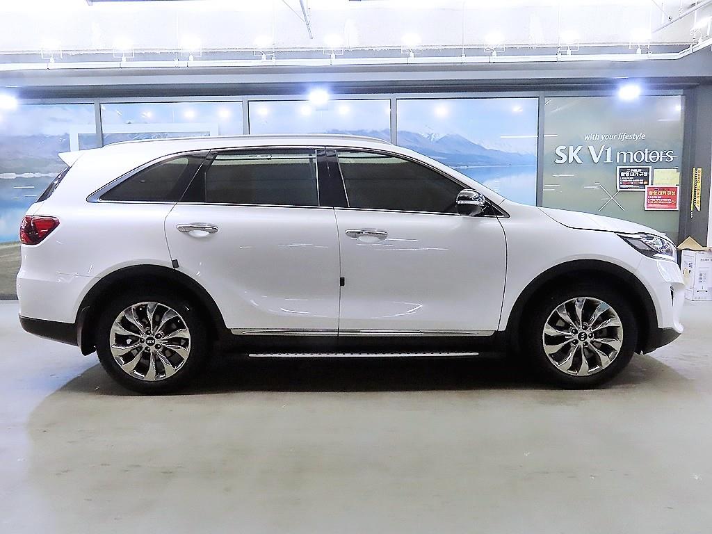 KIA Sorento - Vista 3