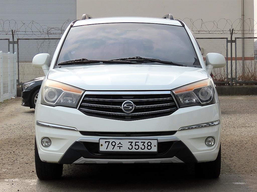 Ssangyong Korando 2014 Blanco - Importación desde Corea - HF Imports Iquique - Foto 1