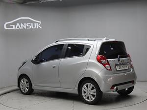 Chevrolet Spark - Vista 6