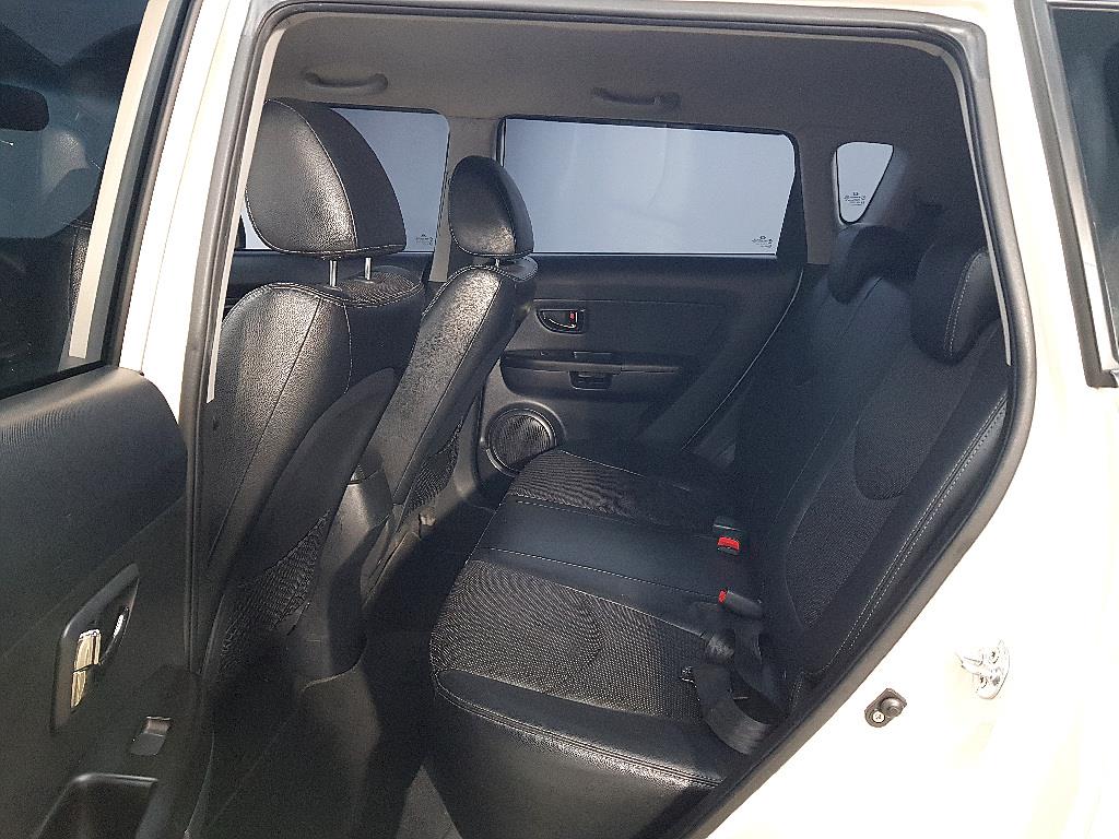 KIA Soul - Vista 9