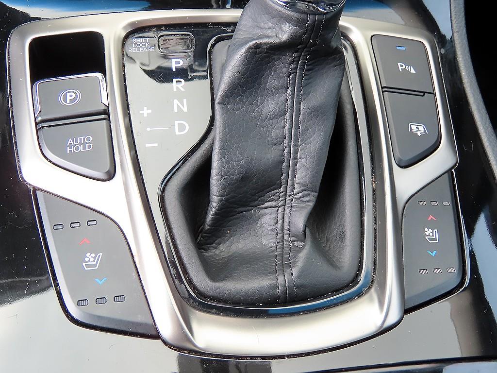 HYUNDAI Grandeur 2012 Negro - Importación desde Corea - HF Imports Iquique - Foto 15